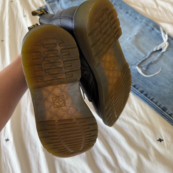 Dr. Martens Black Ankle Boots Size 4 - Picture 5 of 7